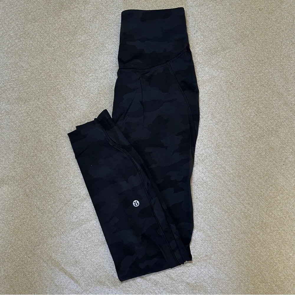 Lululemon Athletica Black Camouflage Leggings - Picture 1 of 4
